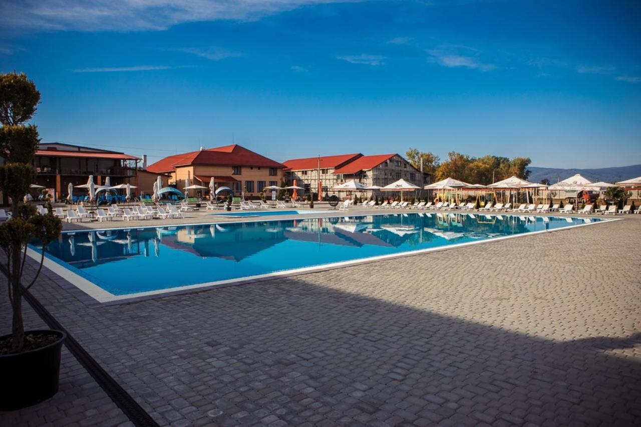 Illara Spa Hotel Irshava Esterno foto